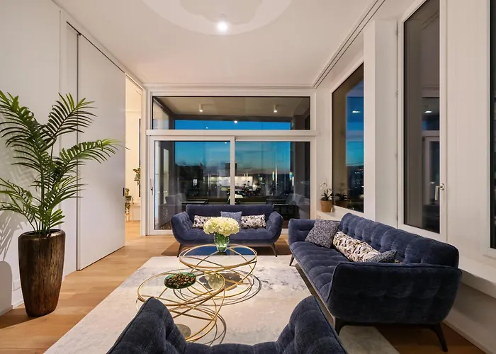 Btqleadingluxurypenthouse&Garage